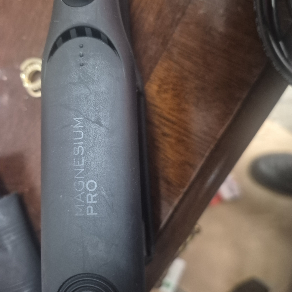 Magnesium Pro Black Hair Straightener